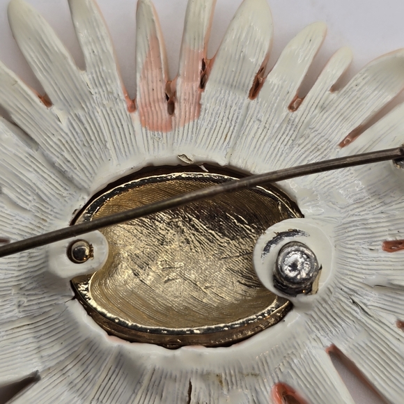 Mid-Century Enamel Flower Brooches Retro Colorful Lot - Picture 4 of 7